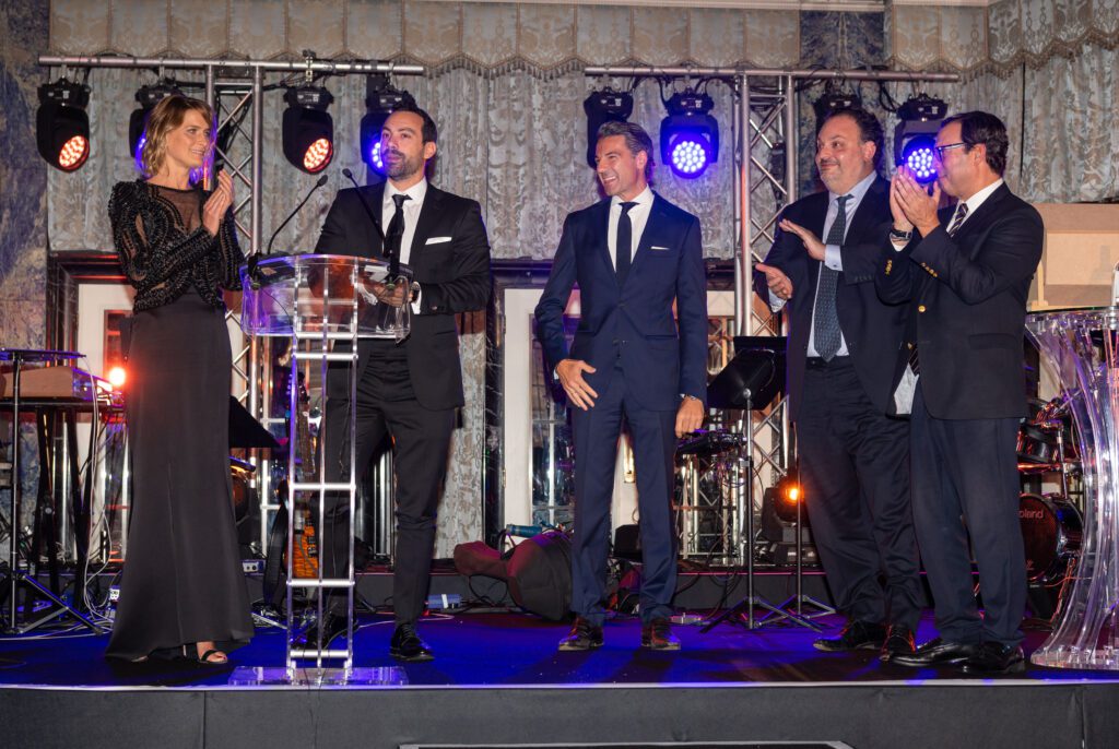 The Hellenic Initiative London Gala Raises More Than $270K